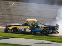 Ryan Blaney #21 NASCAR 2017 WB Ford Quick Lane 1:64