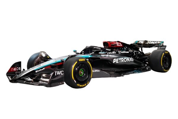 Lewis Hamilton #44 Mercedes AMG PETRONAS F1 Team  W15 E Performance 2024 1:64