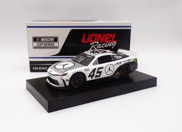 Tyler Reddick #45 NASCAR 2024 23XI Toyota Jordan Brand White 1:24