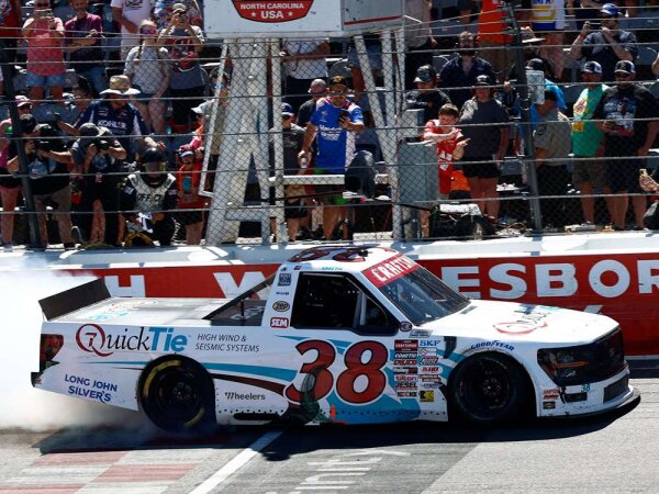 Chandler Smith #38 NASCAR 2025 FRM Ford QuickTie North Wilkesboro Race Win 1:24