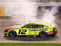 Ryan Blaney #12 NASCAR 2025 Menards / Cardell Nashville...