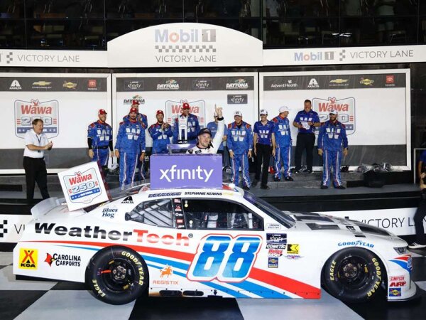 Parker Kligerman #88 NASCAR 2025 Weathertech Daytona Race Win 1:24