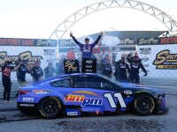 Denny Hamlin #11 NASCAR 2025 JGR ampm Las Vegas Race Win...