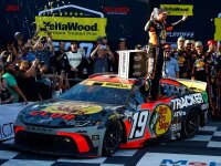 Chase Briscoe #19 NASCAR 2025 JGR Bass Pro Shops...