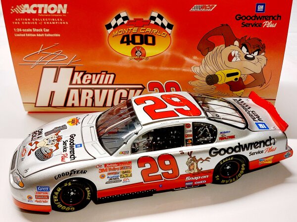 Kevin Harvick #29 NASCAR 2001 RCR Chevrolet Goodwrench Service Plus / Looney Tunes 1:24