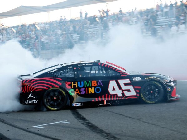 Tyler Reddick #45 NASCAR 2026 23XI Toyota Chumba Casino COTA Race Win 1:24 Autographed