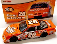 Tony Stewart #20 NASCAR 2000 Grand Prix Home Depot 1:24