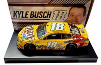 Kyle Busch #18 NASCAR 2020 JGR Toyota M&Ms Minis 1:24