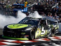 Shane van Gisbergen #9 NASCAR 2026 JM Chevrolet Superfile...