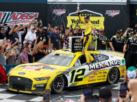 Ryan Blaney #12 NASCAR 2023 TP Ford Pennzoil/Menards...