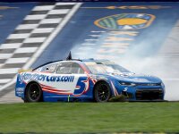 Kyle Larson #5 NASCAR 2026 HMS HendrickCars.com Kansas...