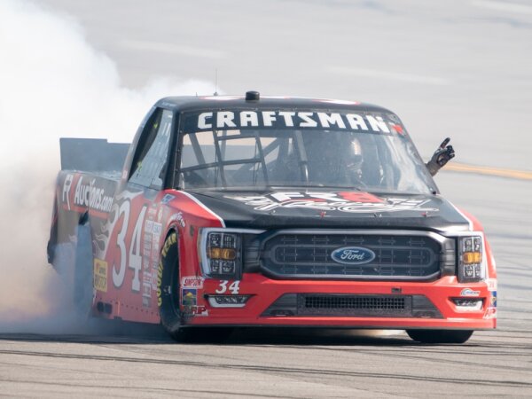 Brett Moffit #34 NASCAR 2023 FR Ford FR8AUCTIONS.COM Talladega Race Win  1:24 Autographed