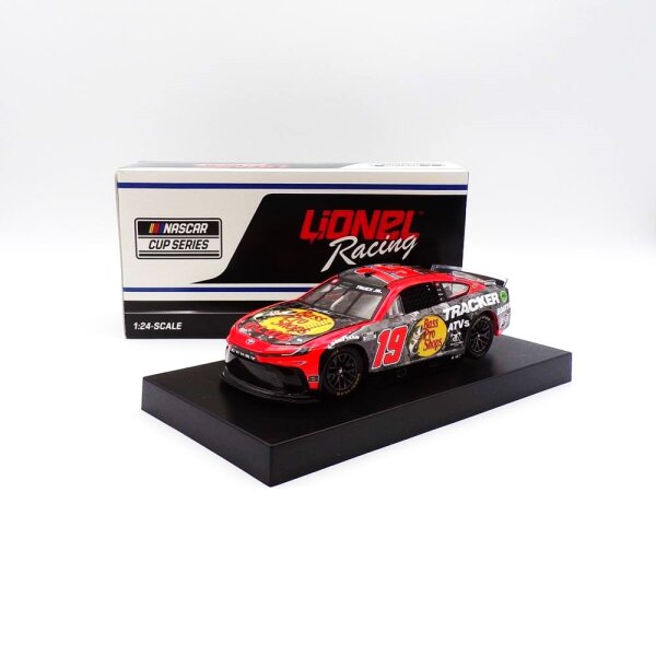 Martin Truex Jr. #19 NASCAR 2024 JGR Toyota Bass Pro Shops 1:24